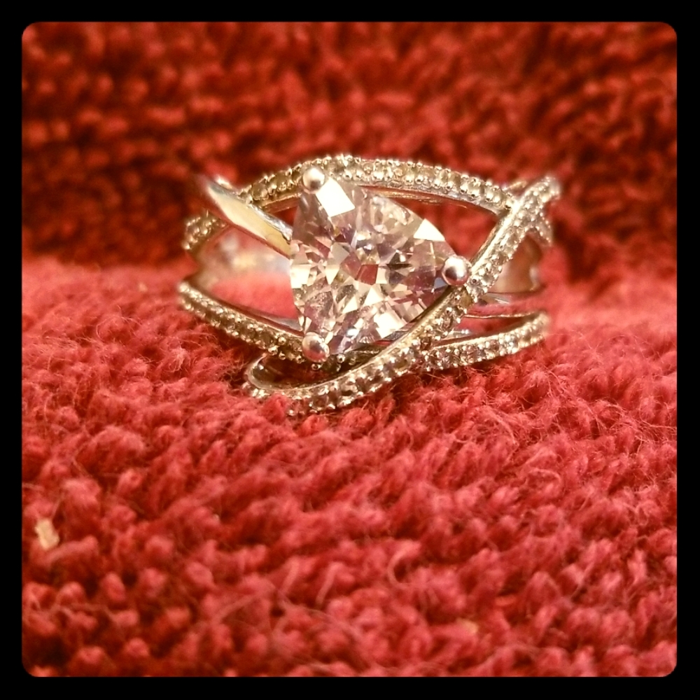 White Sapphire ring